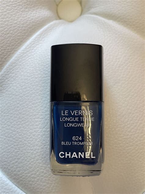 chanel 624 bleu trompeur|Chanel Le Vernis Longwear Nail Color Polish .